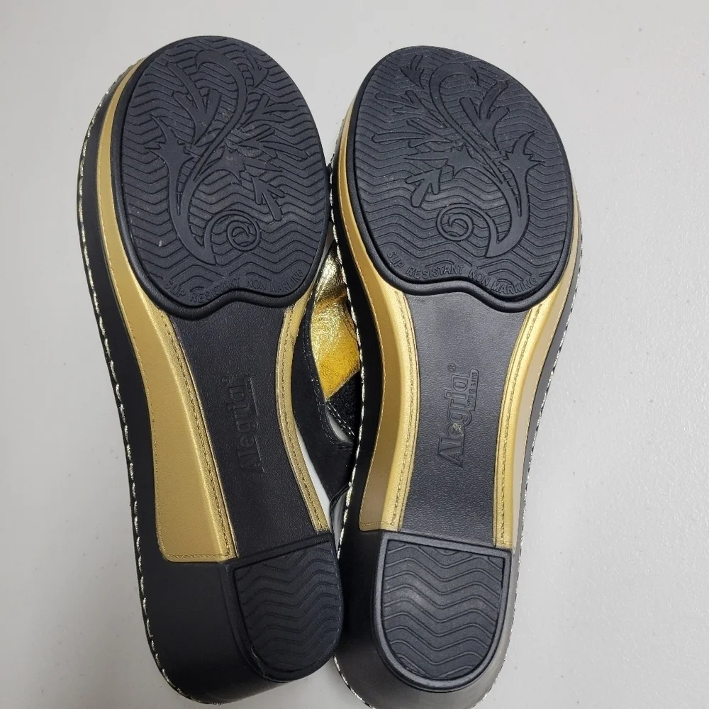 Alegria Lara Gemboree Irisdescent Wedge Sandals Size 40.